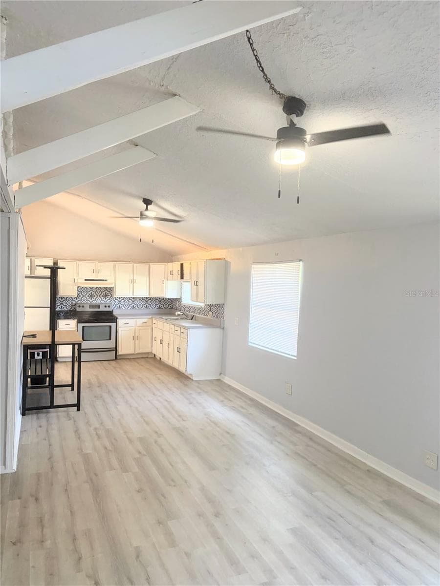 1505 N Orange St photo 4