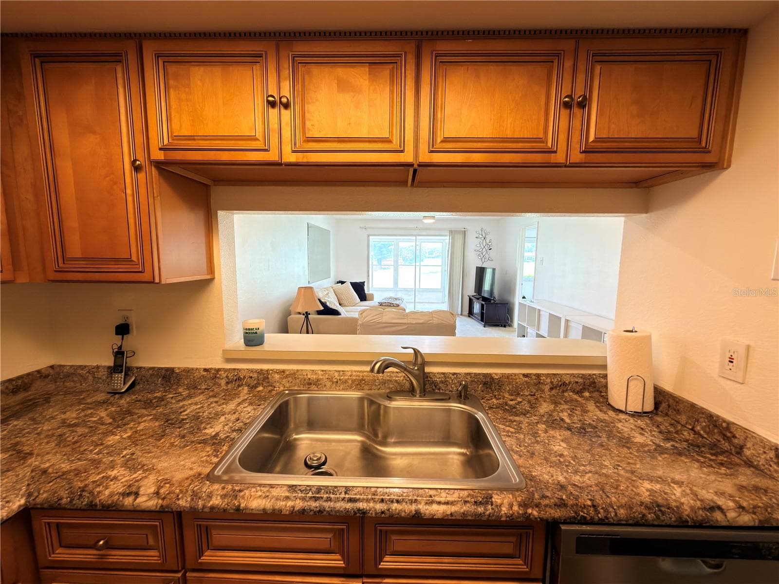 9703 Greenskeeper Dr photo 5