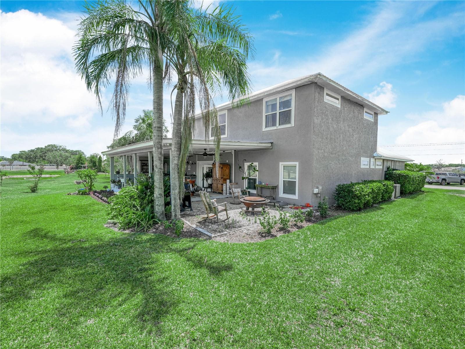 2910 Fairway photo 5