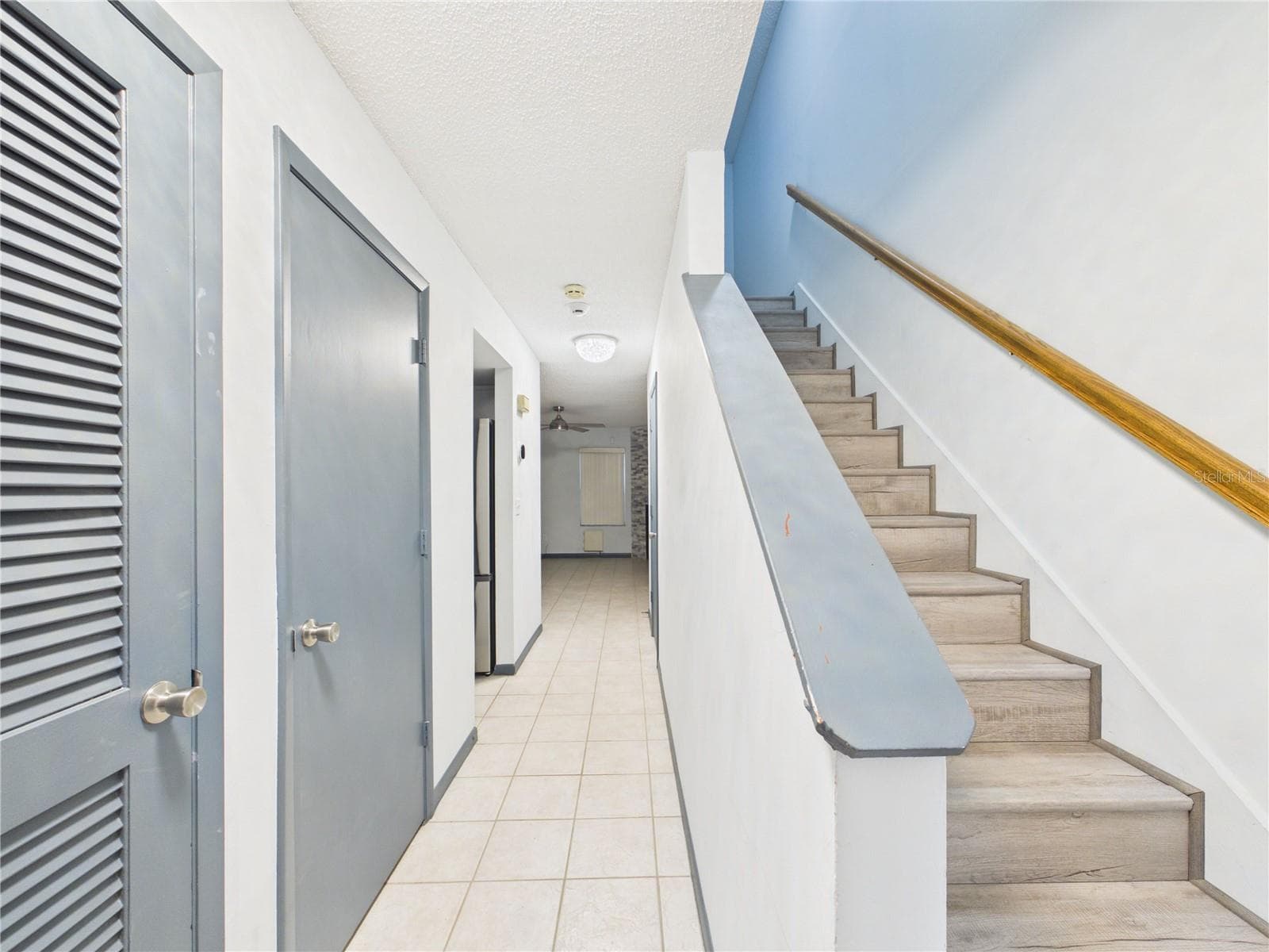 11239 Cedar Hollow Ln photo 5