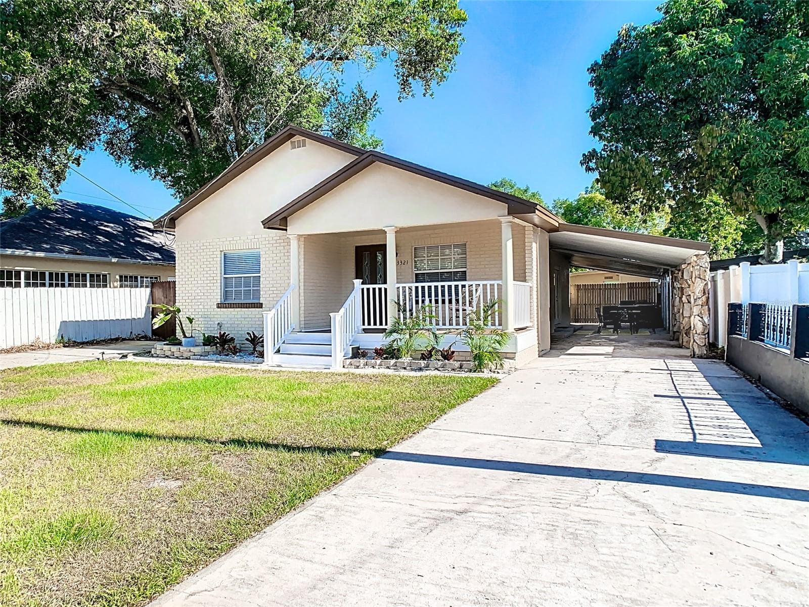 3321 W Aileen St photo 3