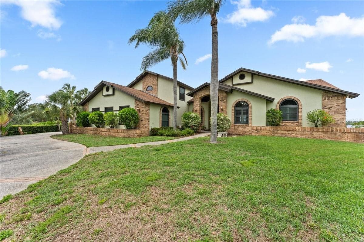1589 Mary Ln photo 5