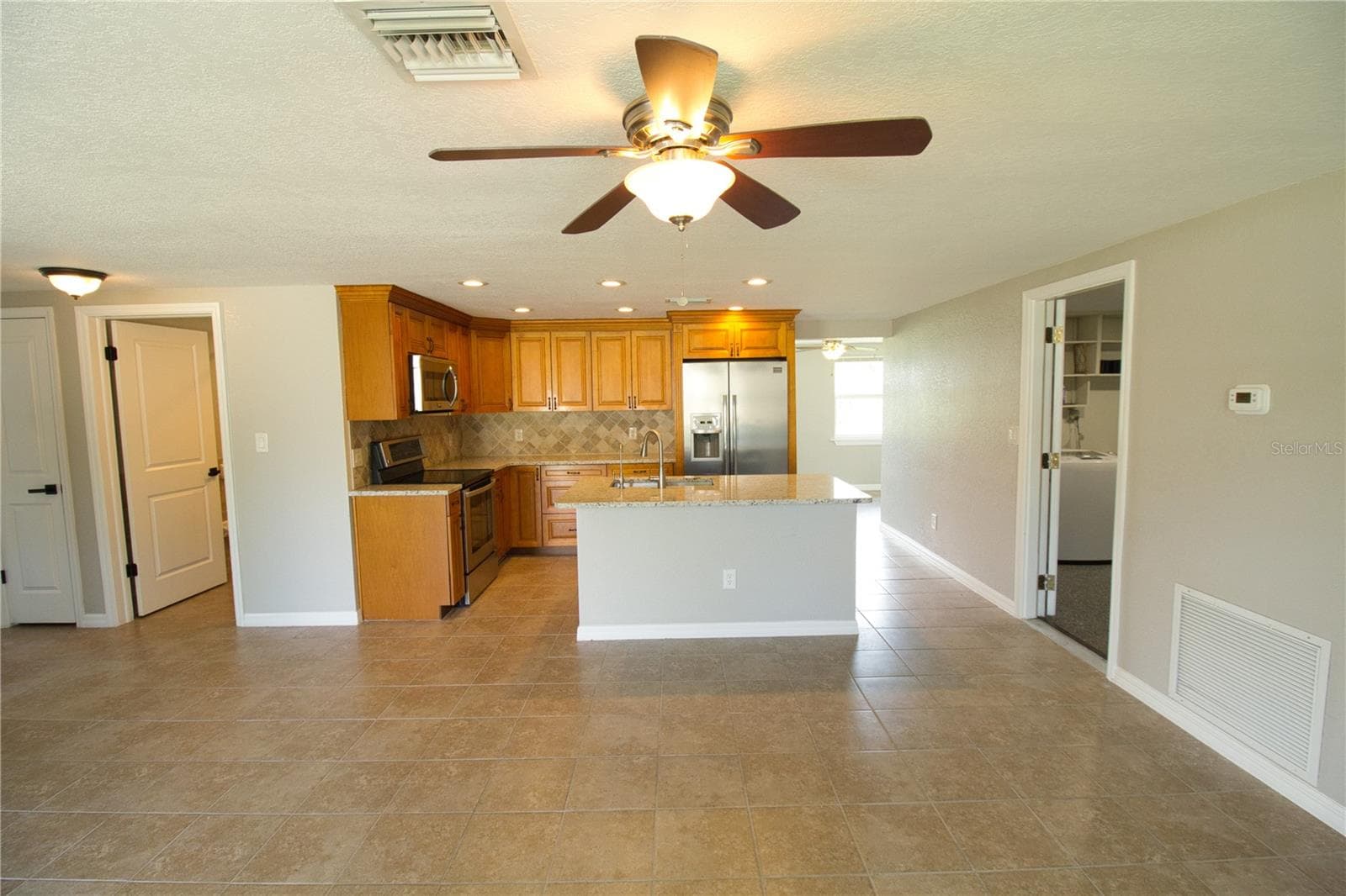 4632 Salvia St photo 3