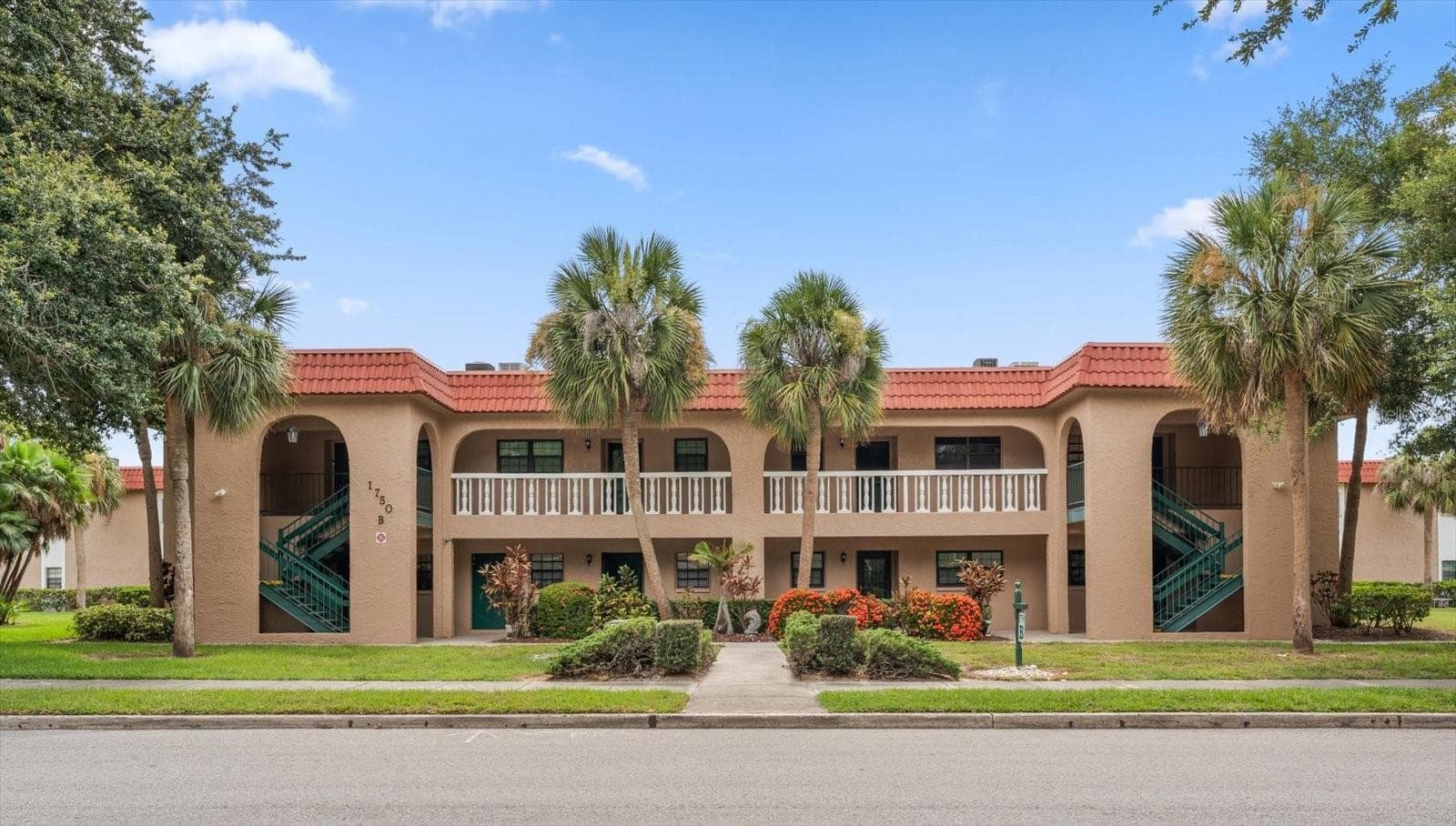 1750 Belleair Forest Dr #B8
