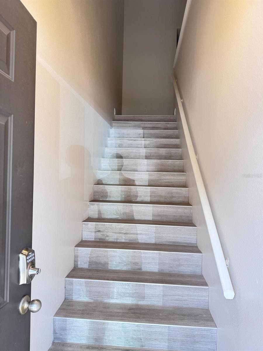 5555 Baywater Dr