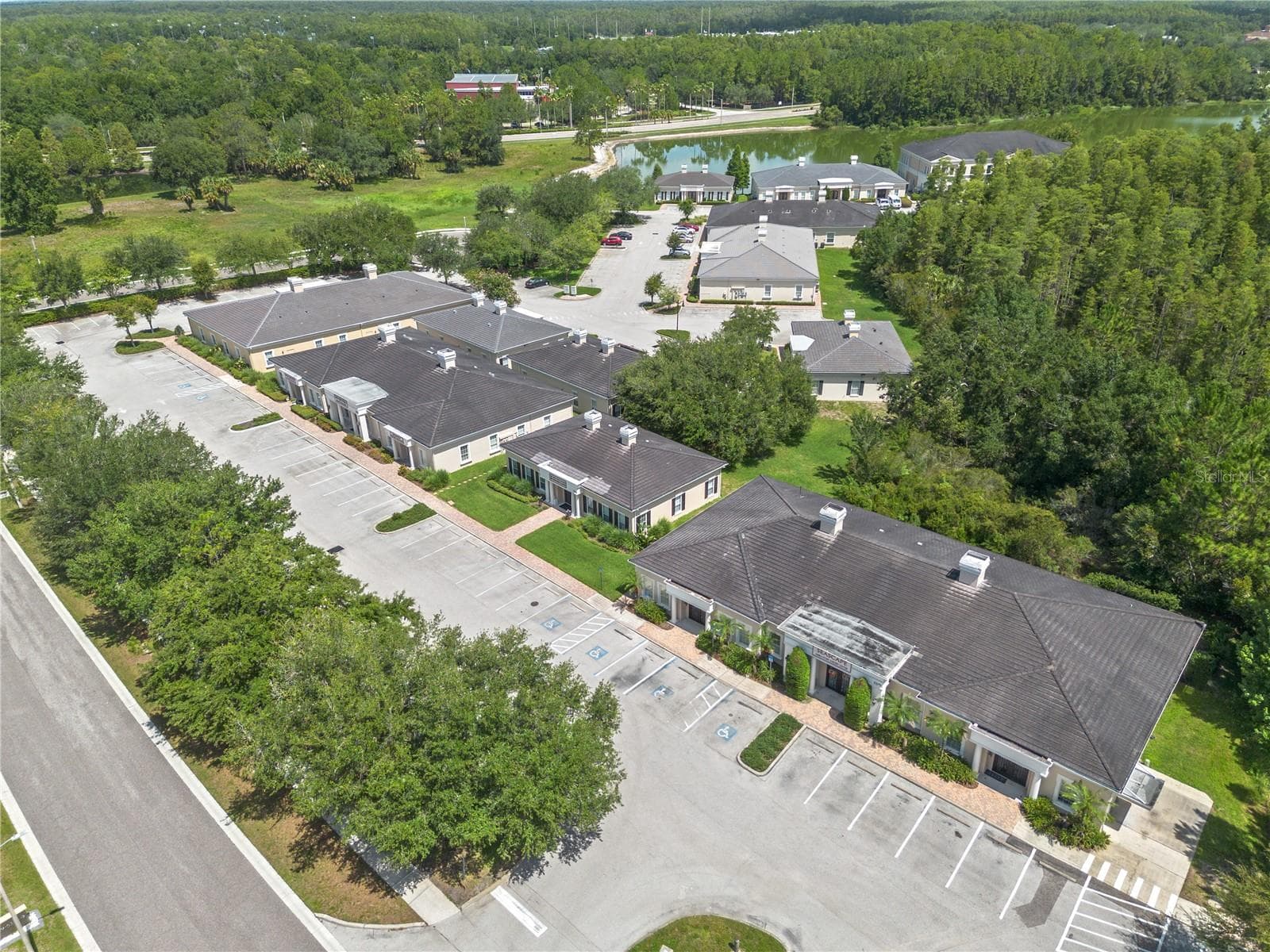5381 Primrose Lake Cir