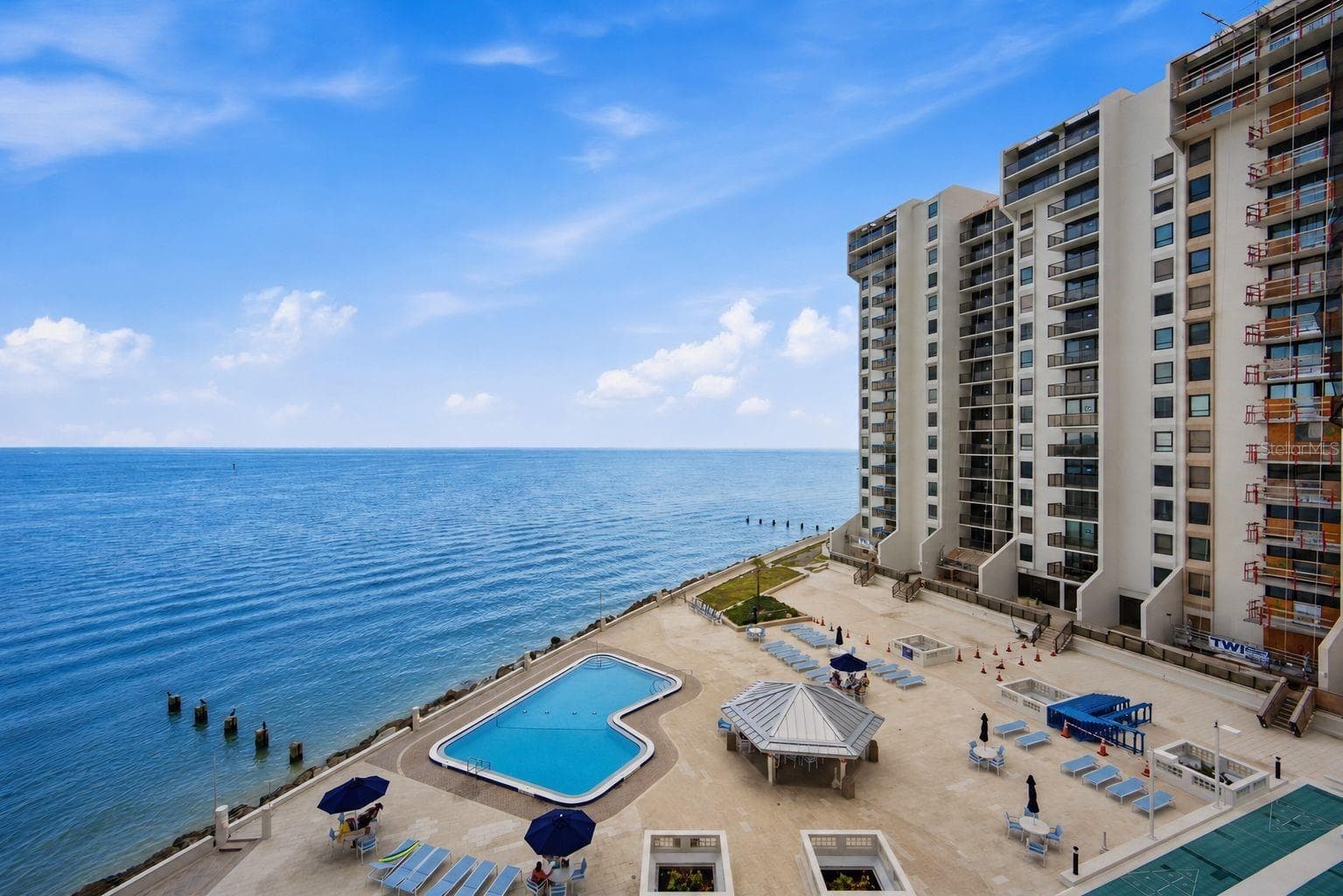 450 S Gulfview Blvd #705 photo 5