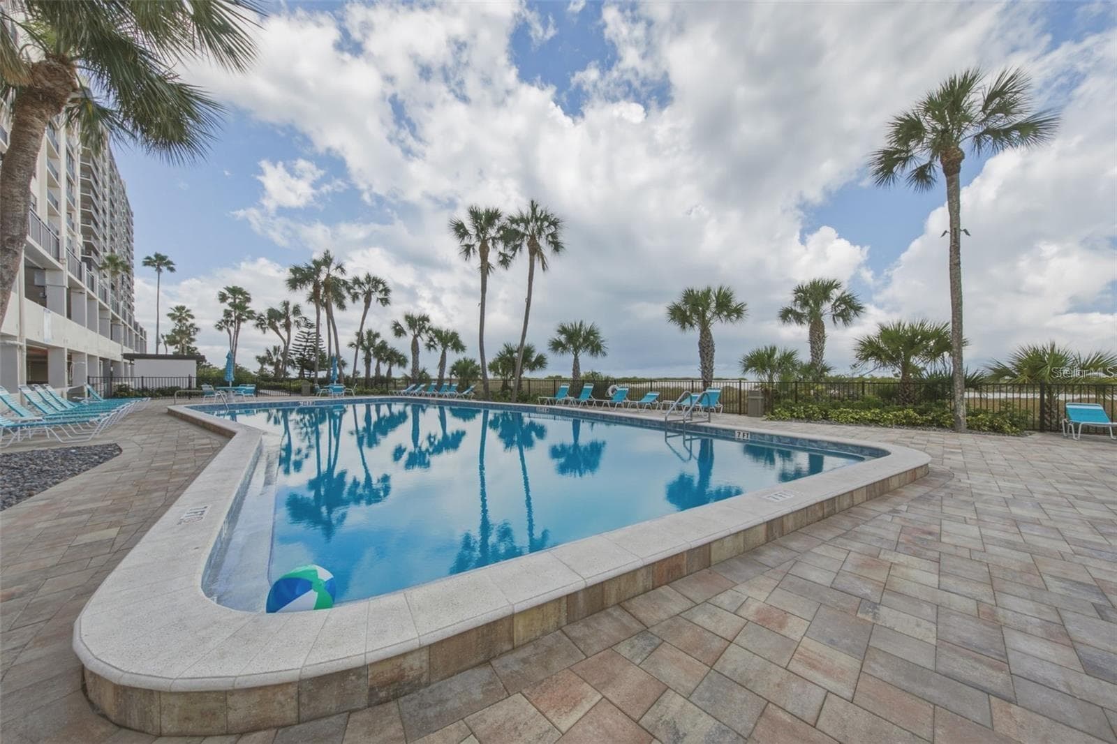 1270 Gulf Blvd #1206 photo 4