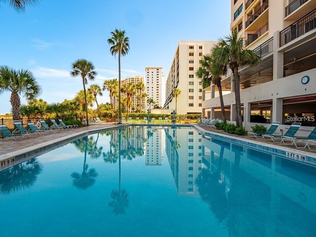 1270 Gulf Blvd #1206 photo 3