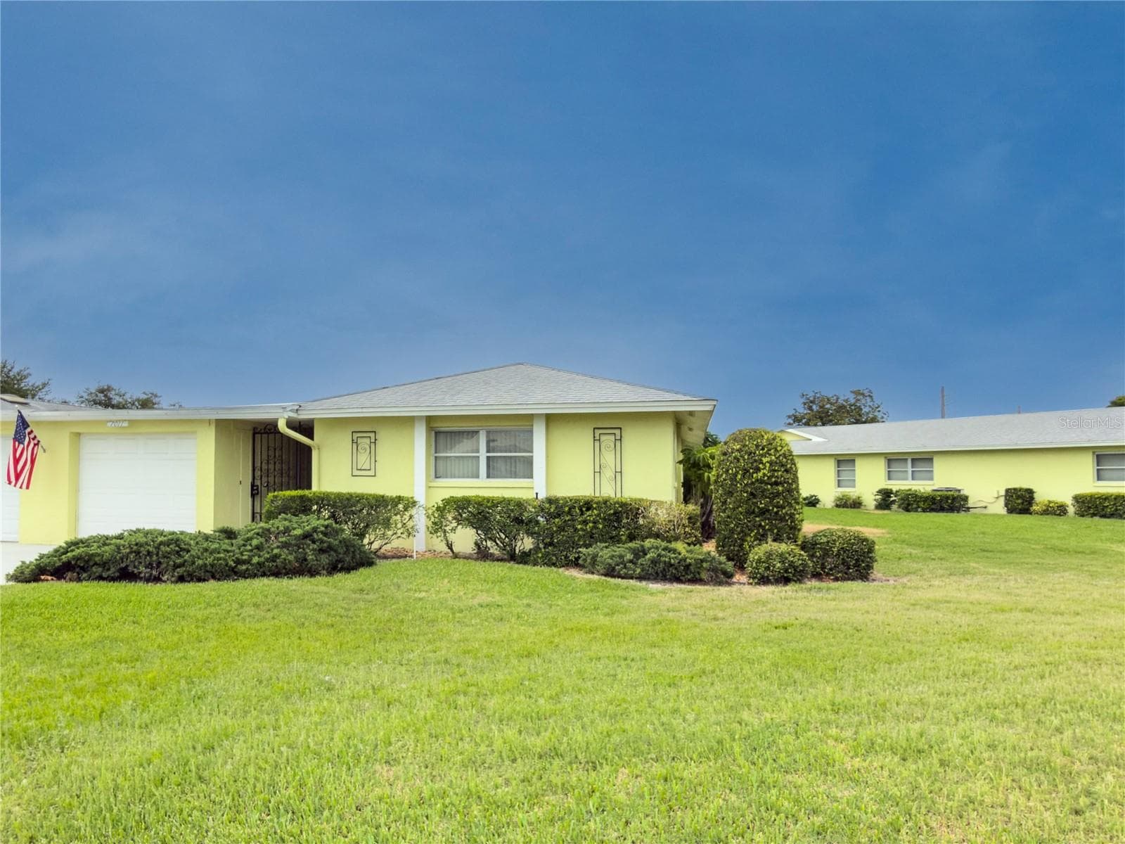 7011 10th Ave W