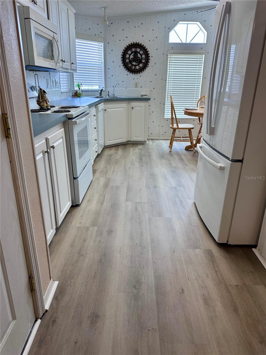 1100 Belcher Rd S #406 photo 5