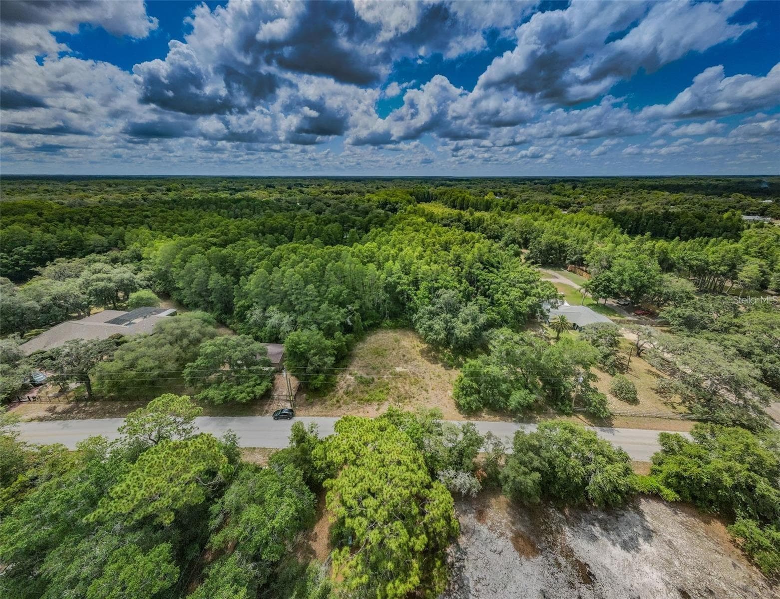 10086 Hilltop Dr photo 4