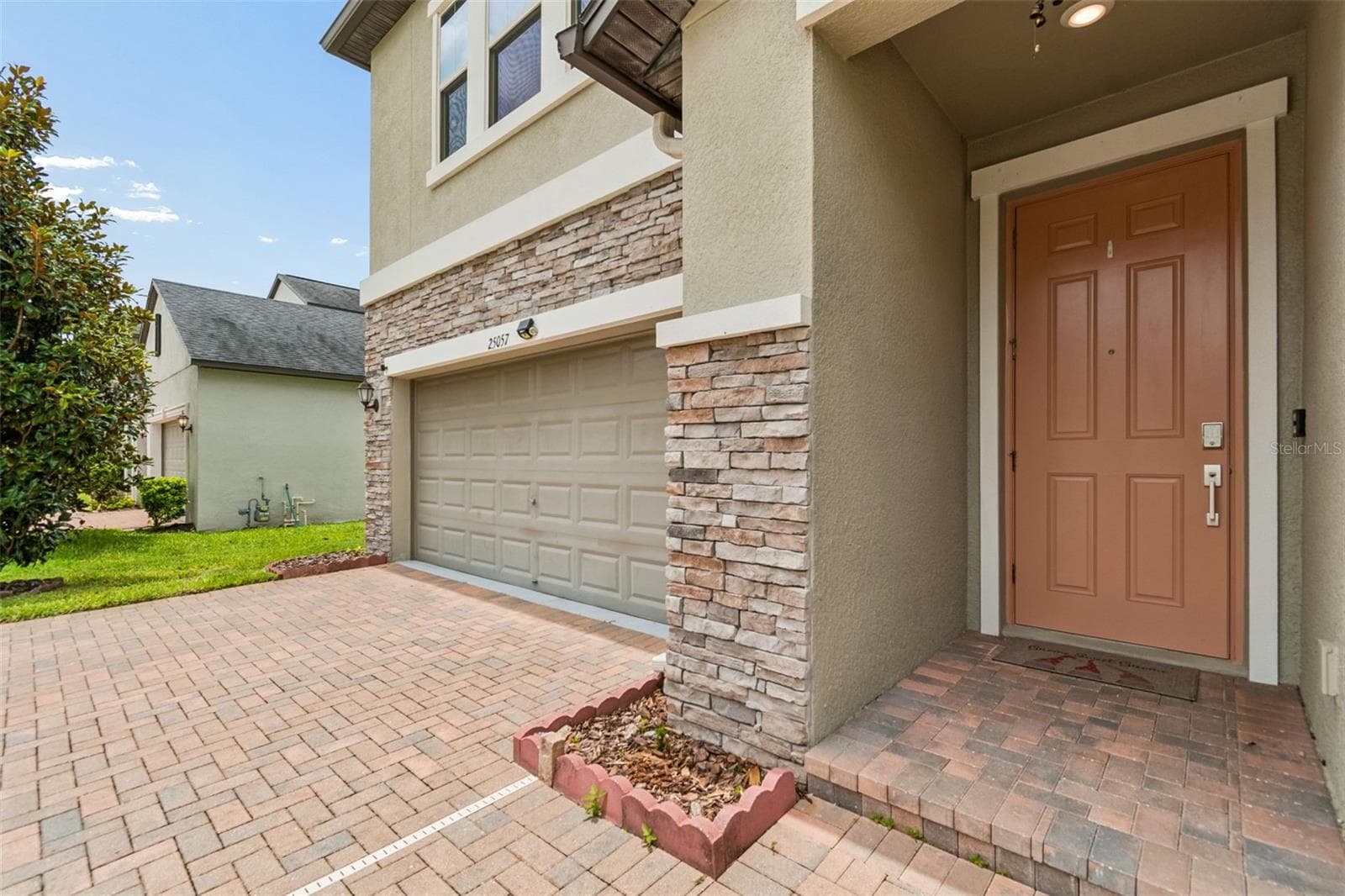 25057 Lambrusco Loop photo 4