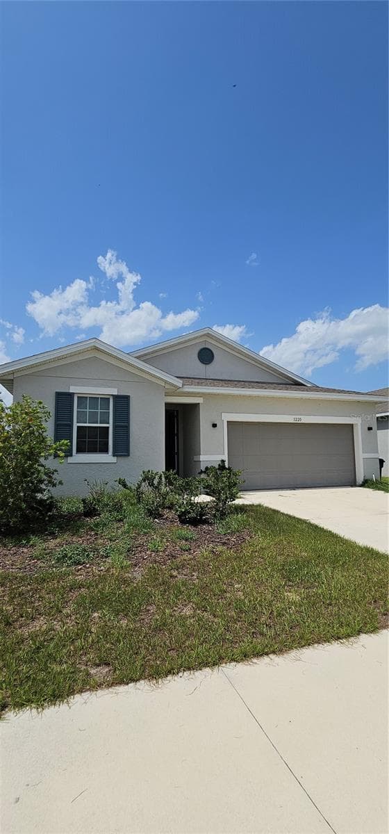 1220 Mattie Pointe Blvd