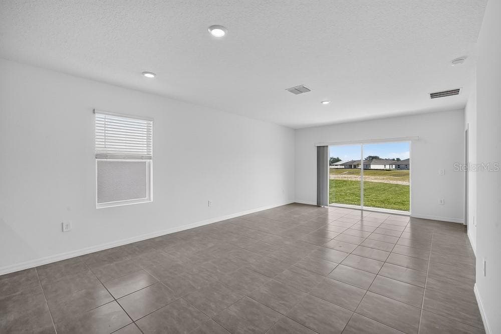 12449 Whisk CT photo 3