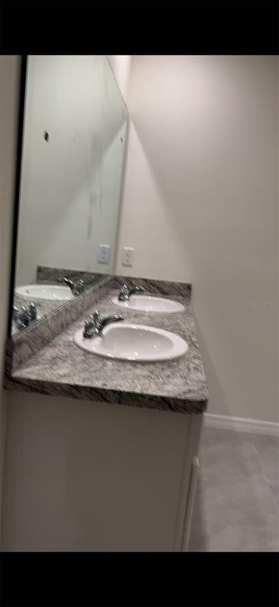 304 Sofia Ln photo 3