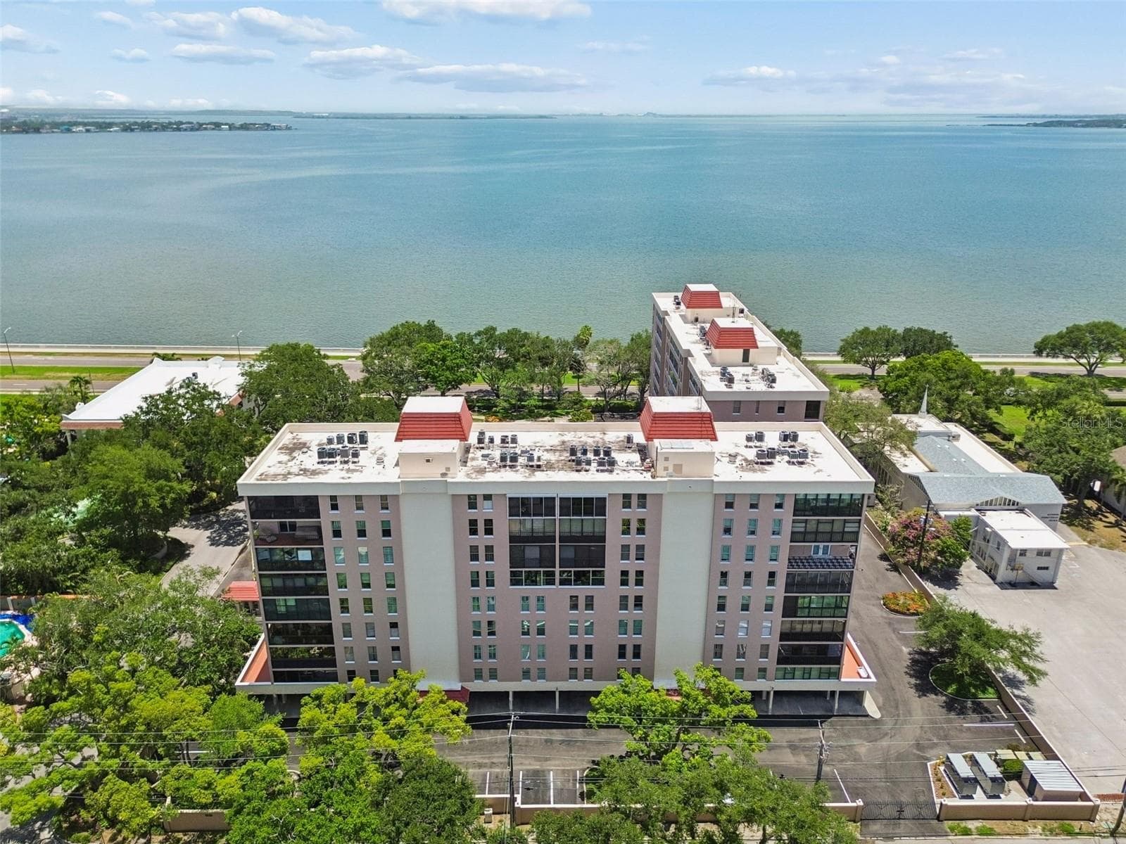 2403 S Ardson Pl #902B