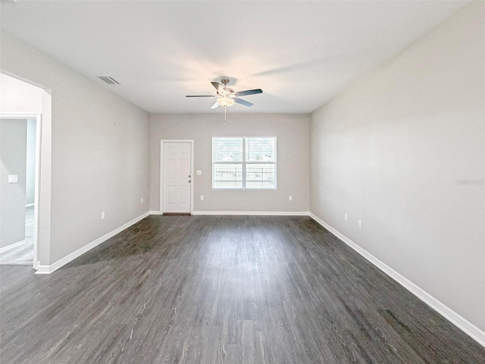 3430 Cup Dr photo 4