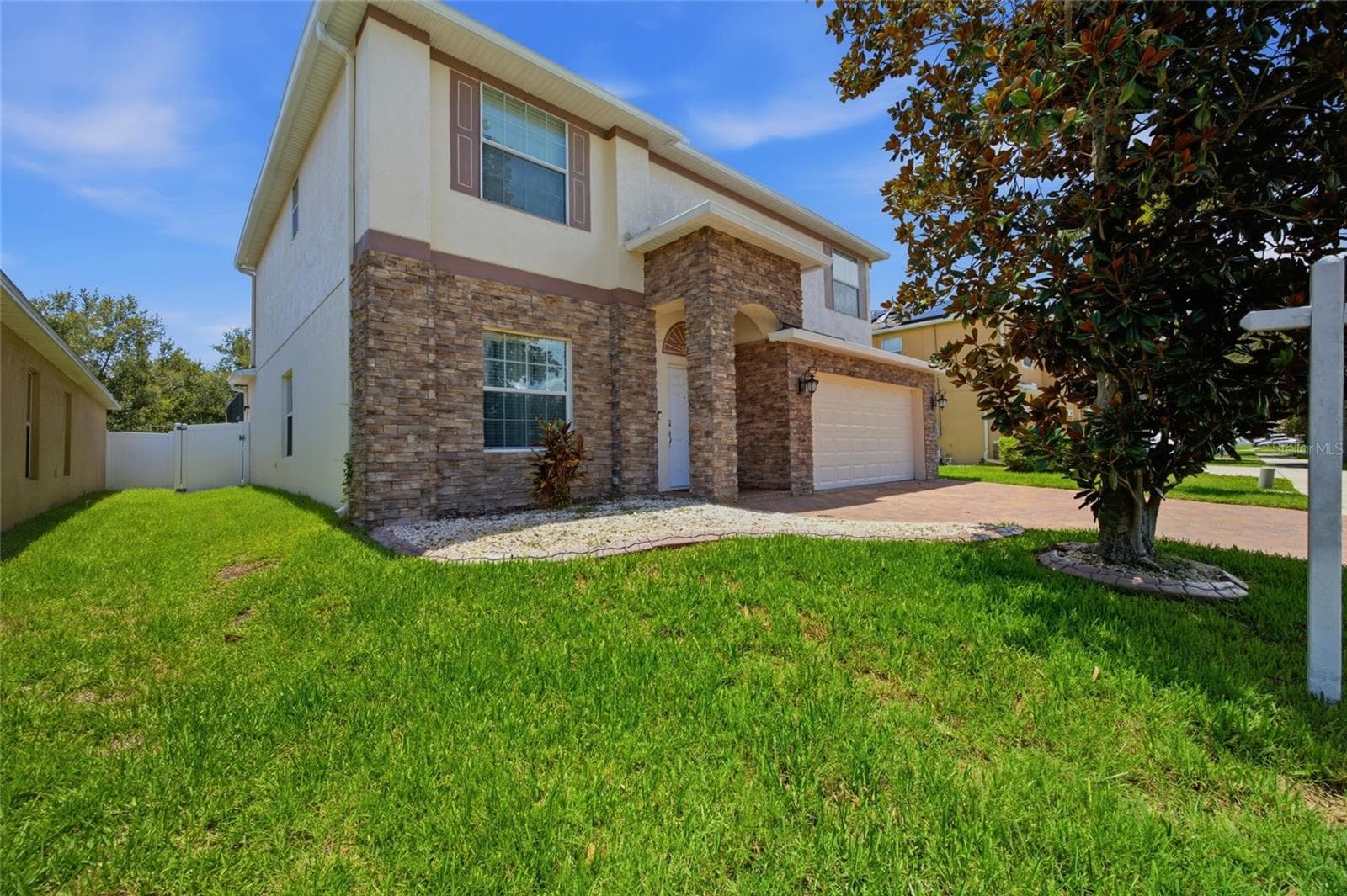 12407 Gilmerton Mist Ln