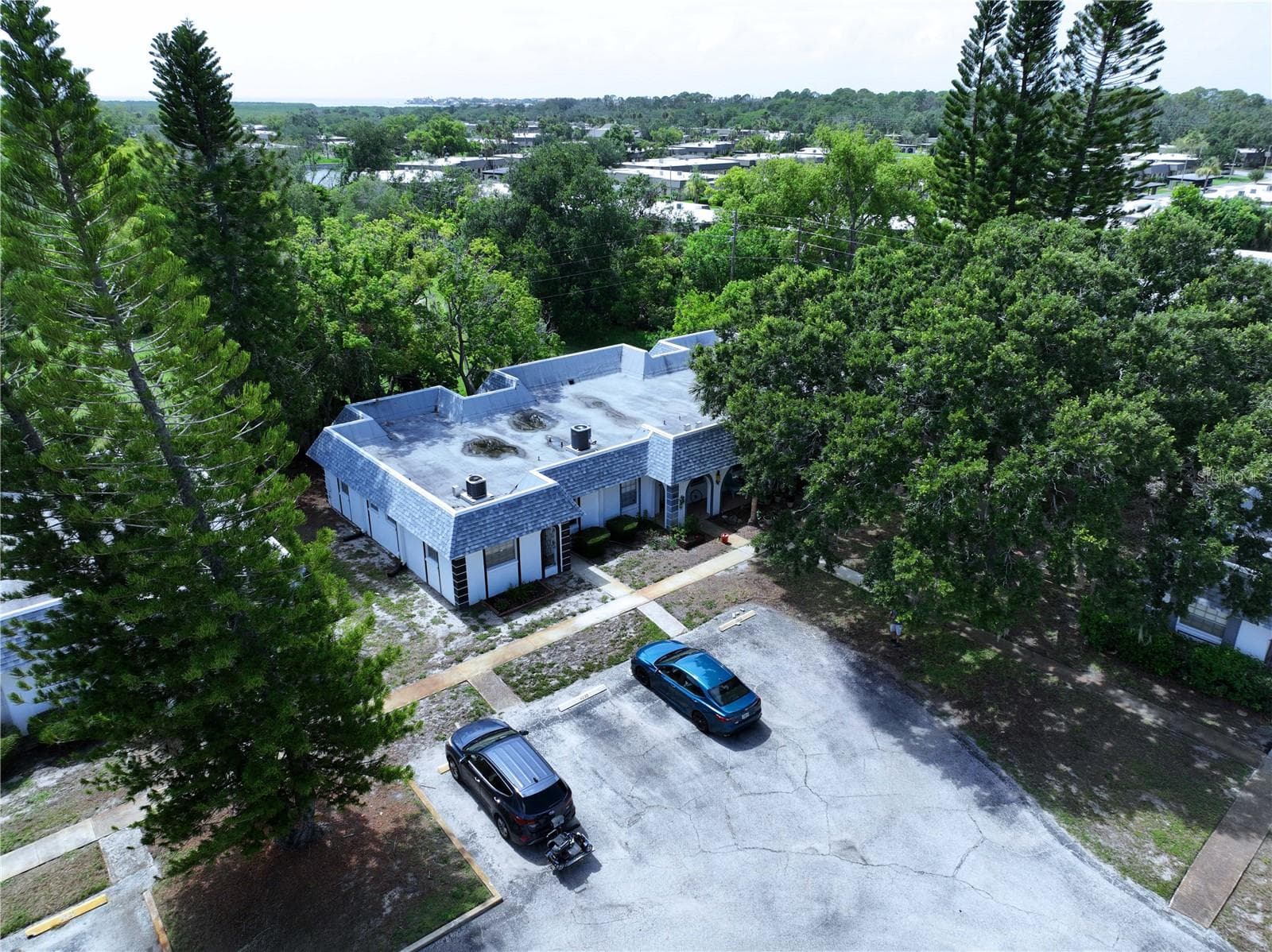 4237 Redcliff Pl #-