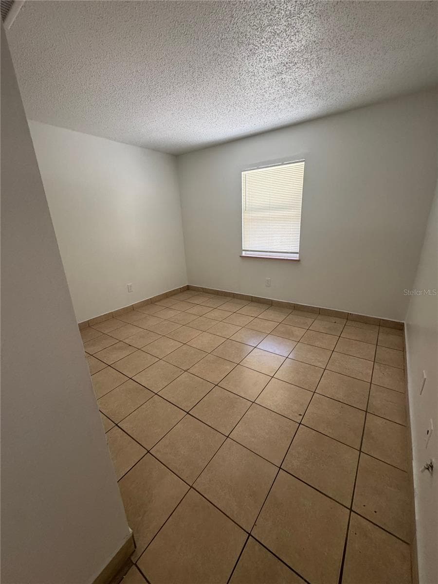 8508 Channelview Cir photo 5