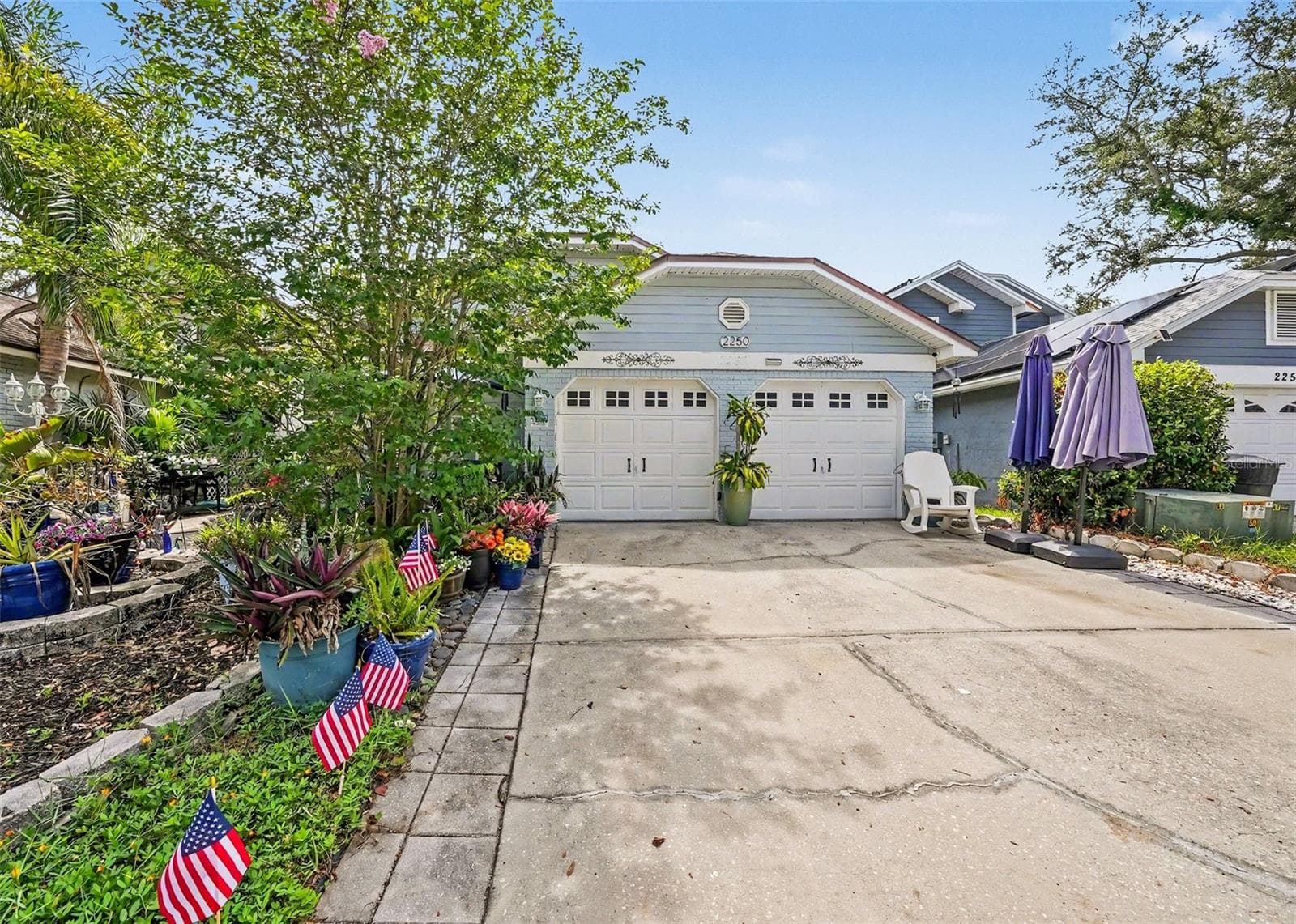 2250 Springwood Cir W