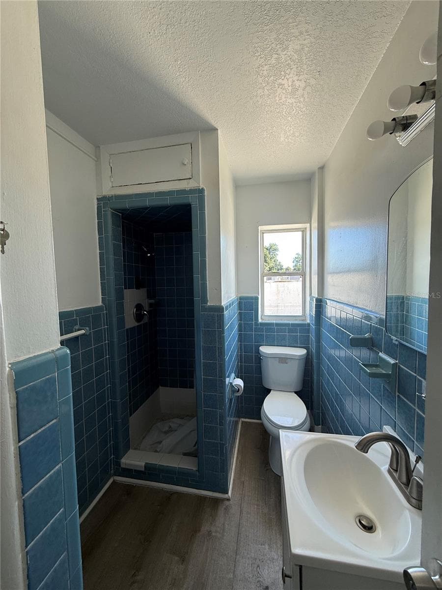 1407 N Betty Ln #4 photo 4