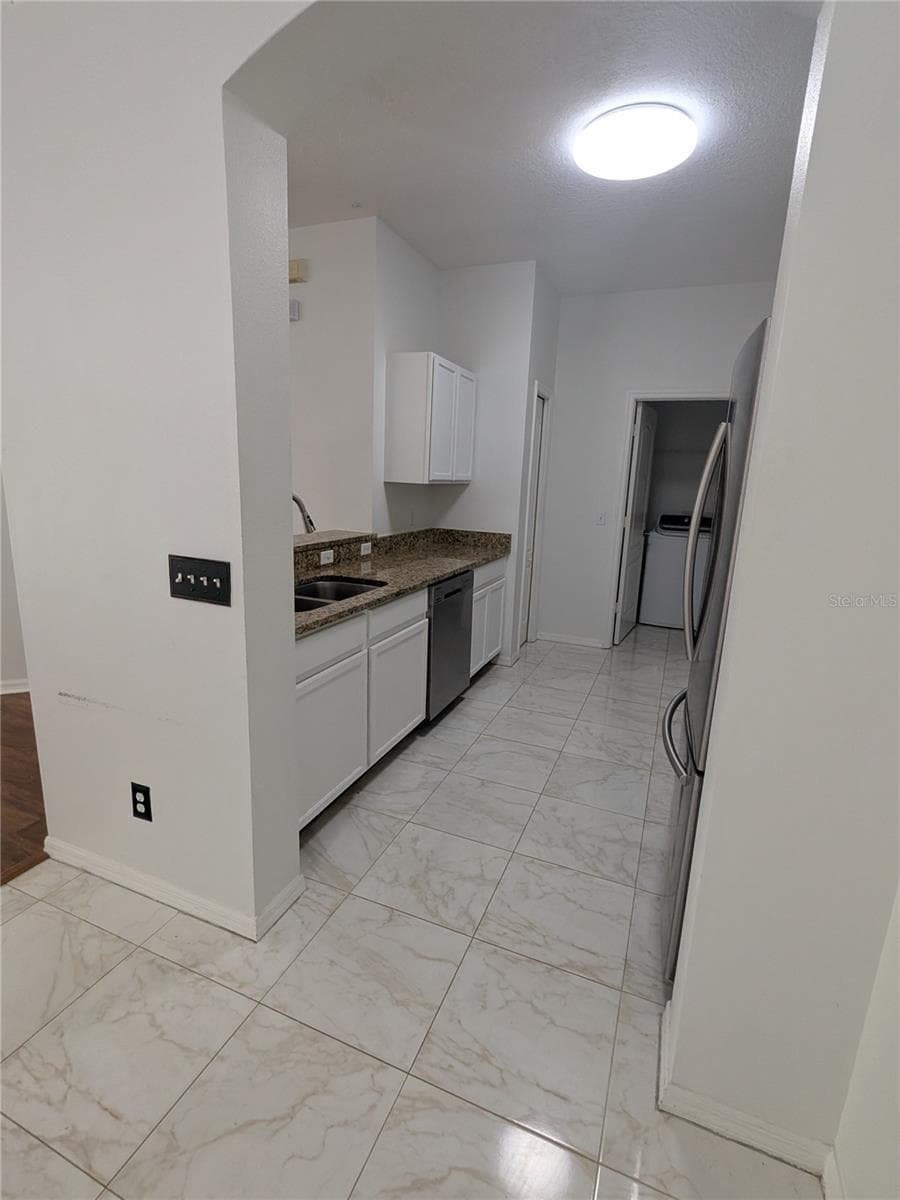 20405 Harvest Oak CT photo 4
