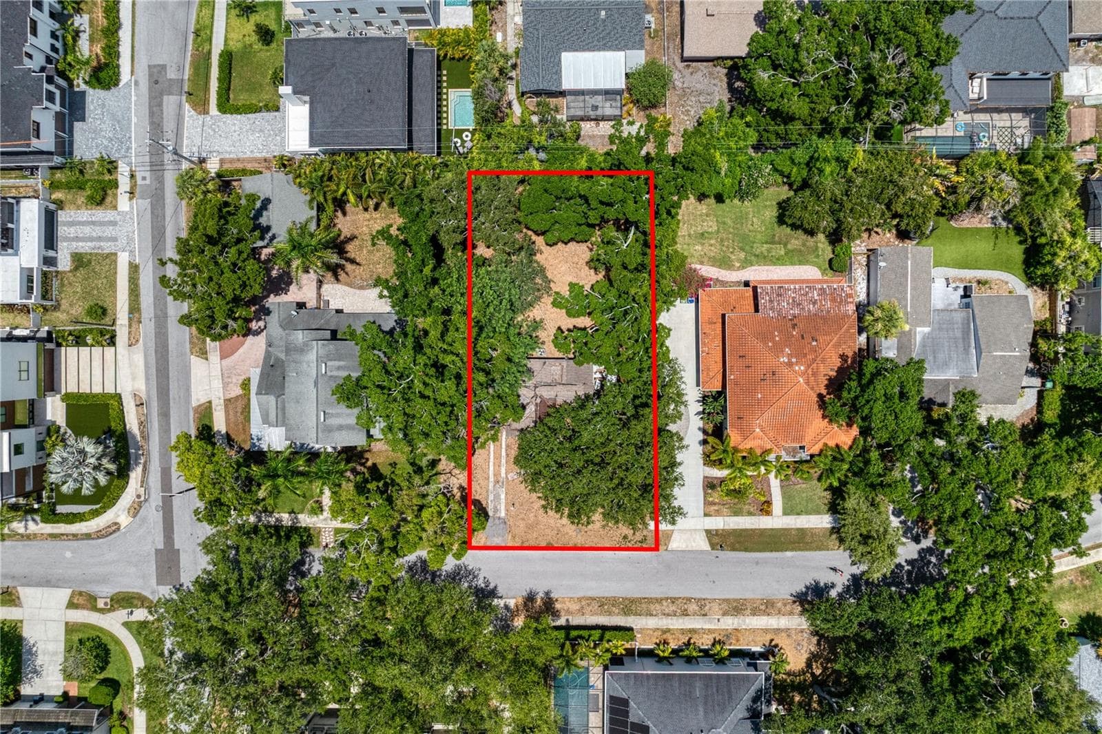 3403 W Bay Villa Ave photo 2