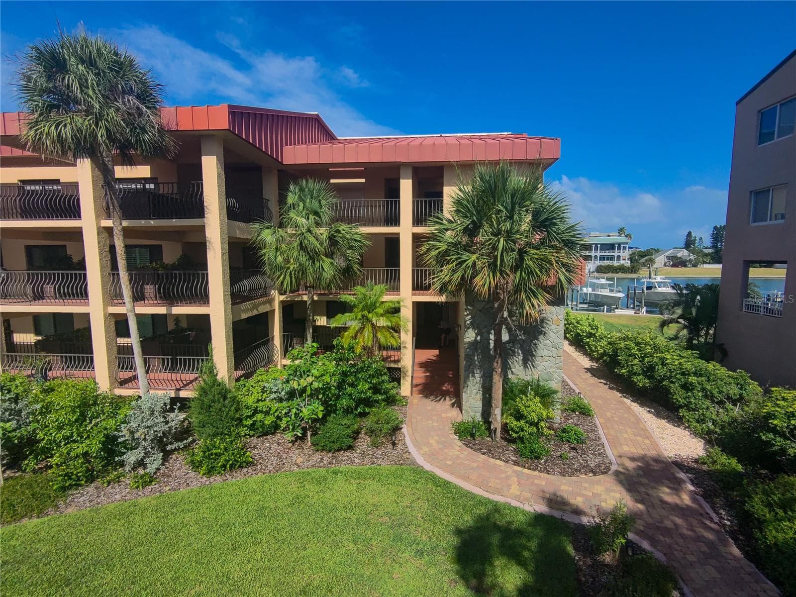 1060 Pinellas Bayway S #106 photo 4