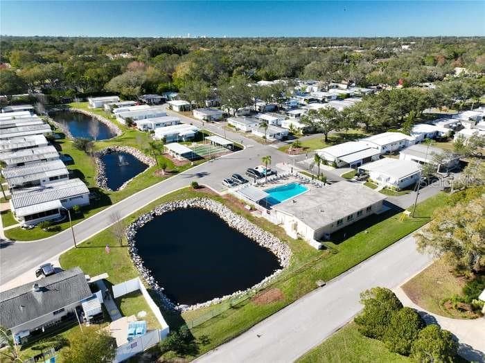 2331 Belleair Rd #116