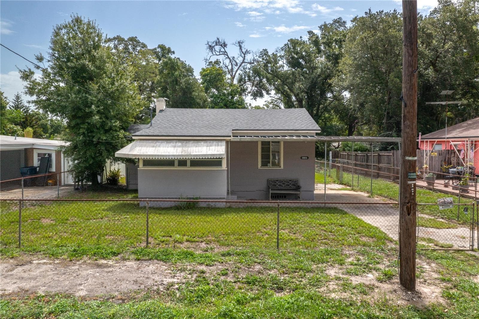 3905 N Clearfield Ave photo 3