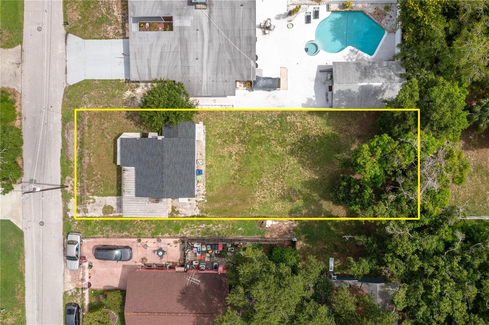 3905 N Clearfield Ave photo 4