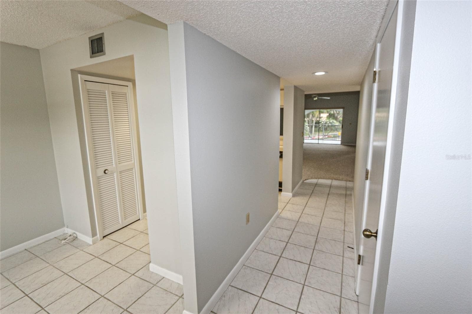 3203 Landmark Dr #2202 photo 5