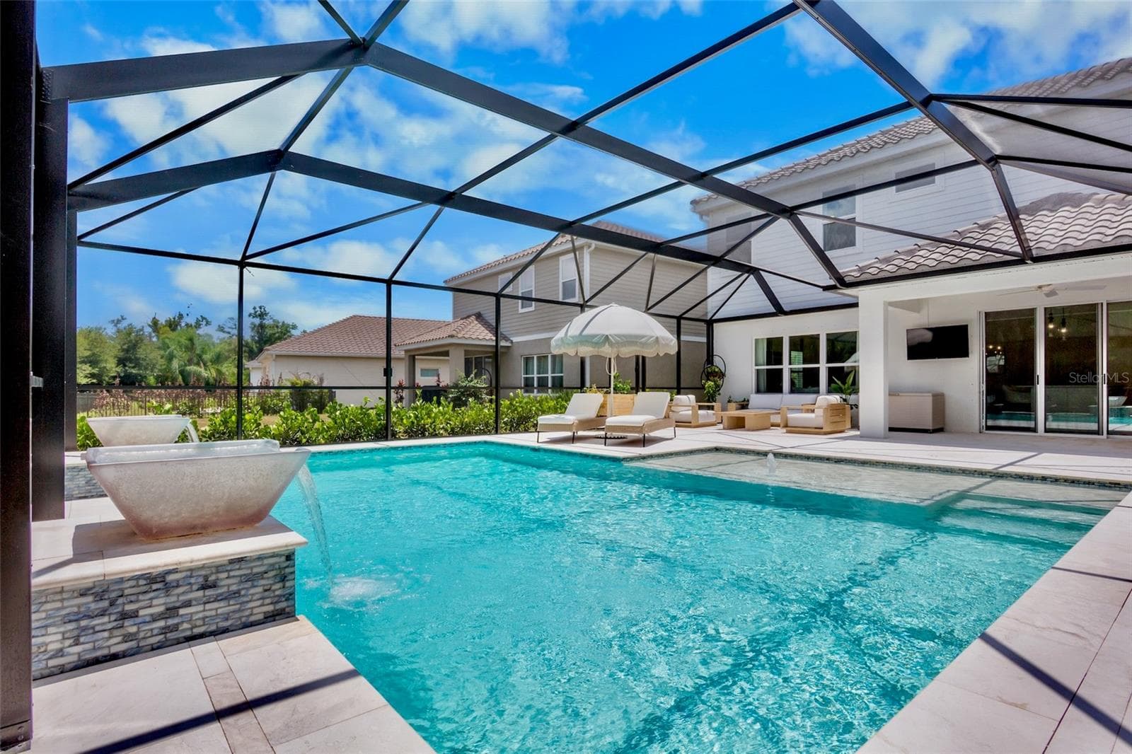 10113 Canaveral Cir photo 3