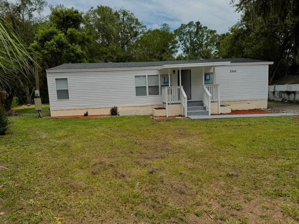 3545 Shady Brooke CT photo 3