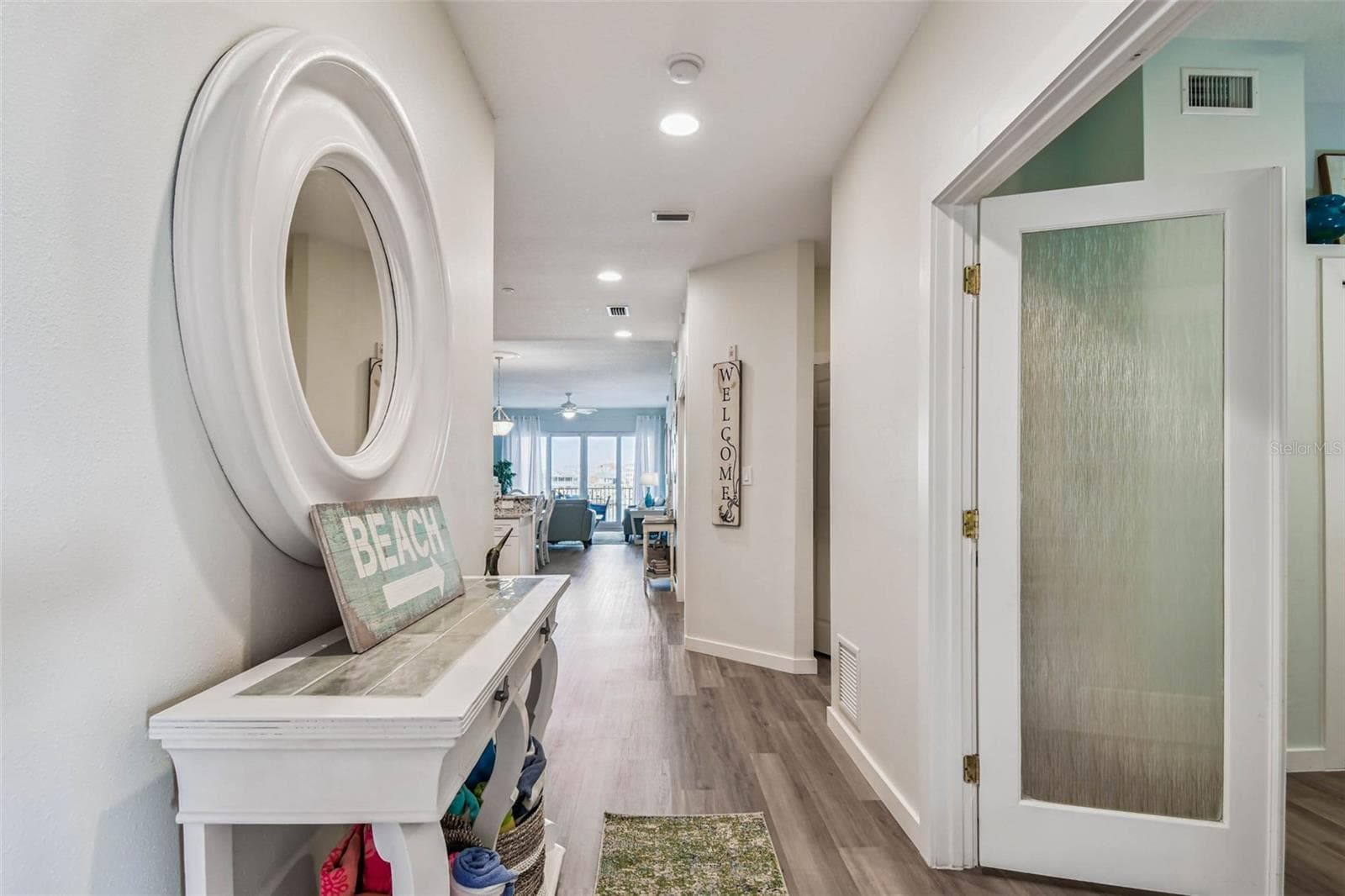 530 S Gulfview Blvd #304