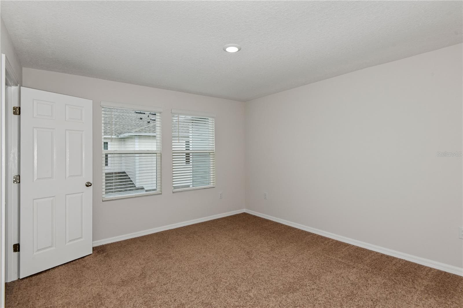 9868 Pelican Coast Dr photo 5