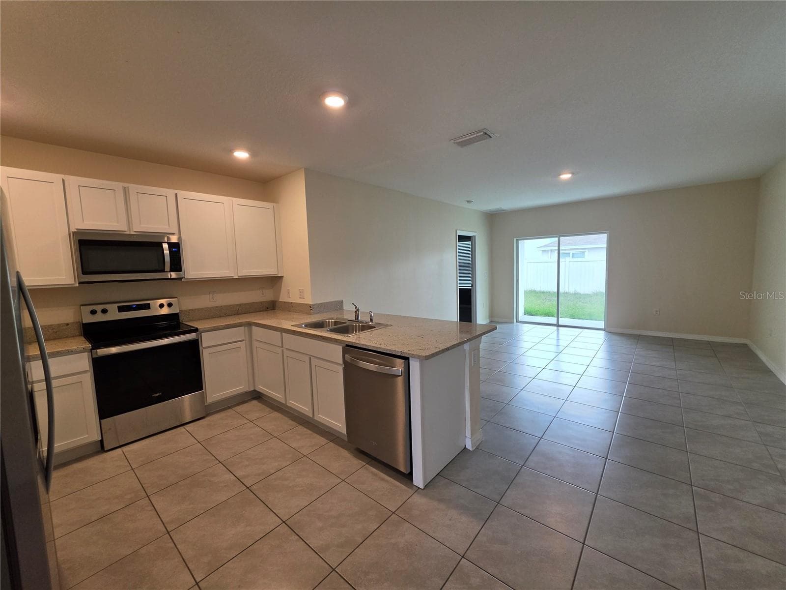 17007 Blister Wing Dr photo 4
