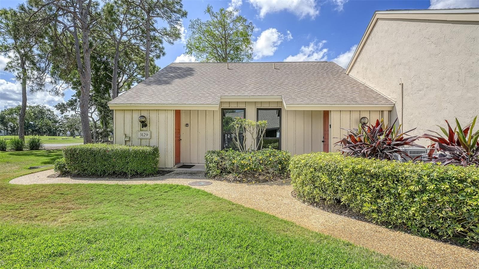 3127 Longmeadow #2 photo 3