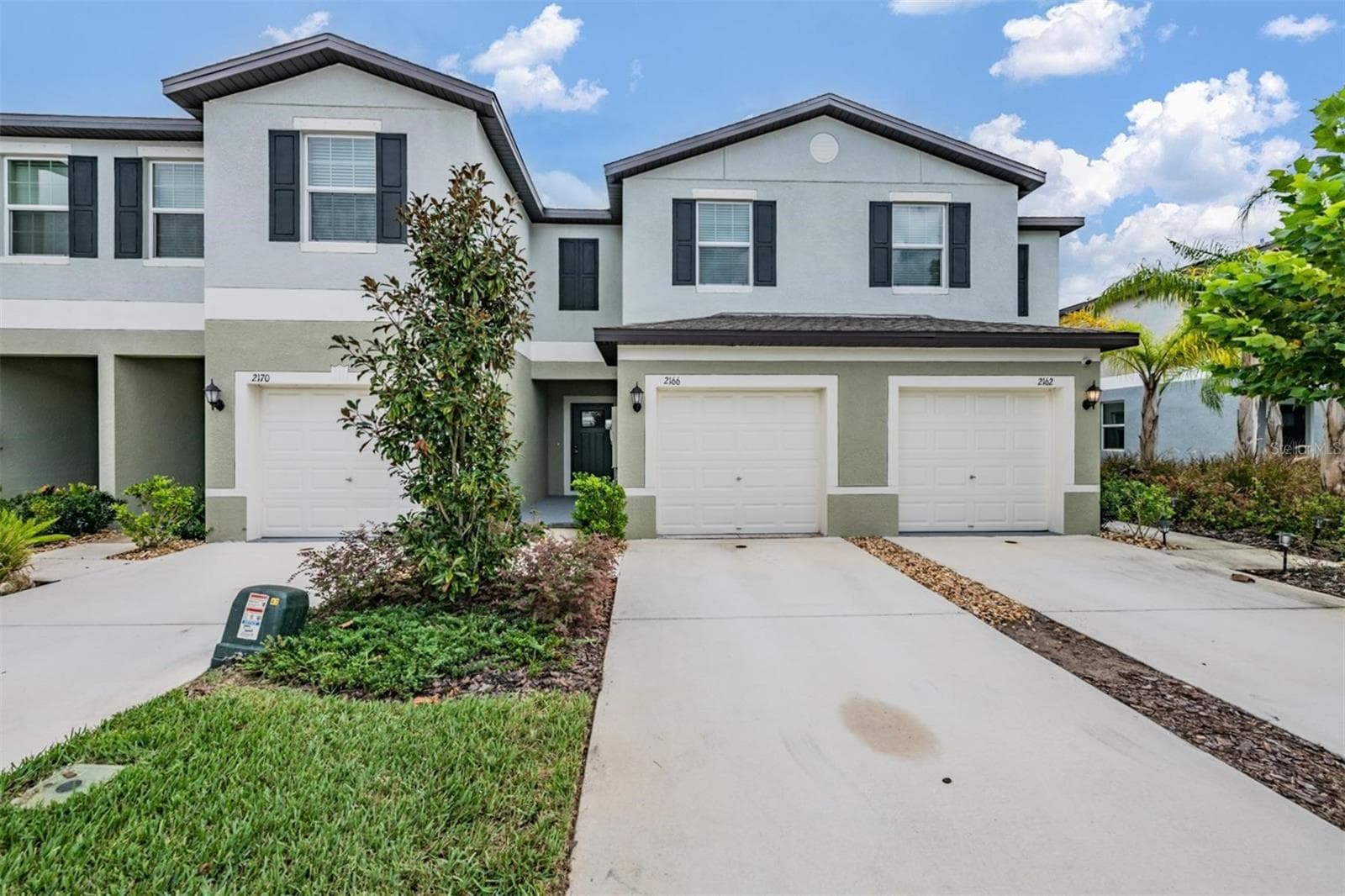 2166 Great Sapphire Ln photo 4