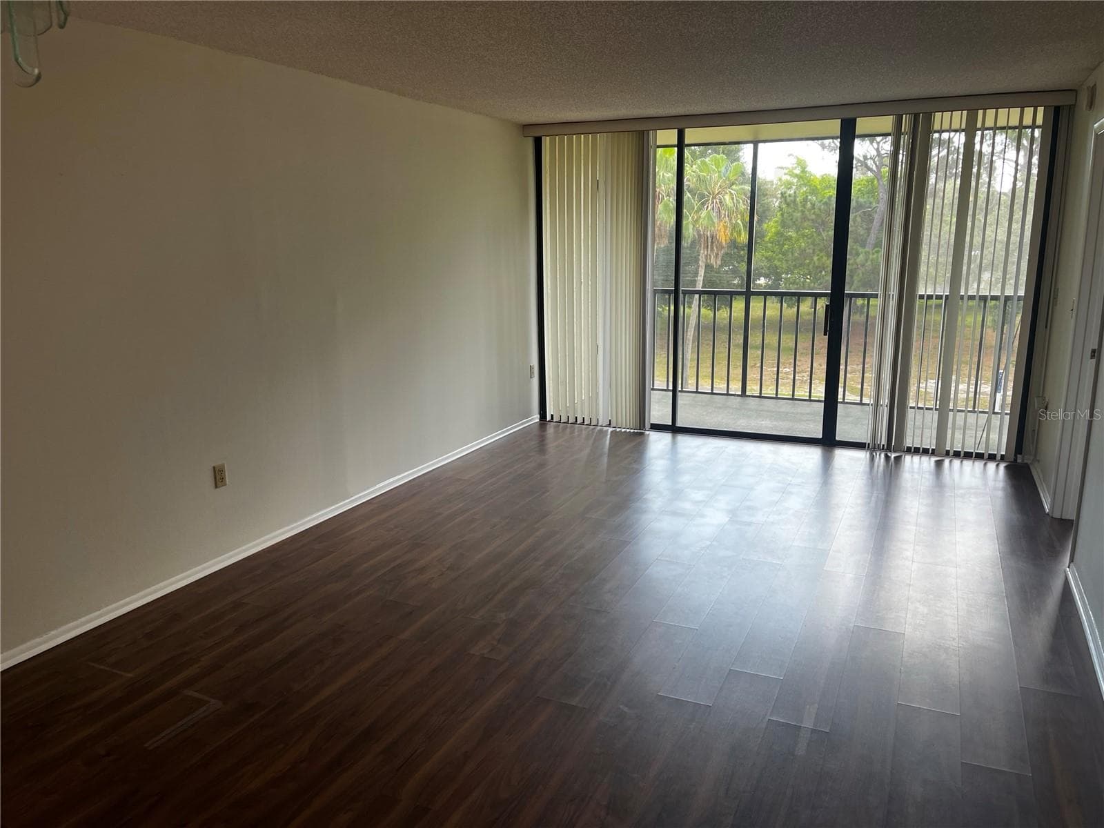 800 Cove Cay Dr #3F photo 5