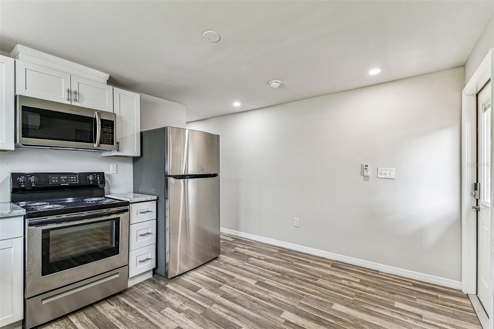 1006 E 26th Ave #1 photo 3
