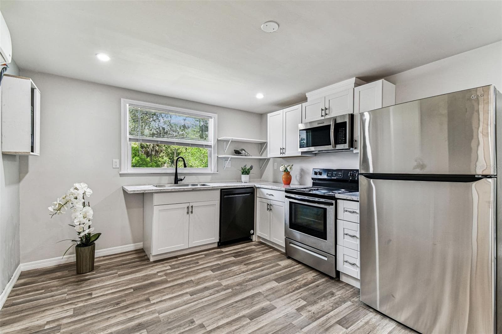 1006 E 26th Ave #1 photo 4