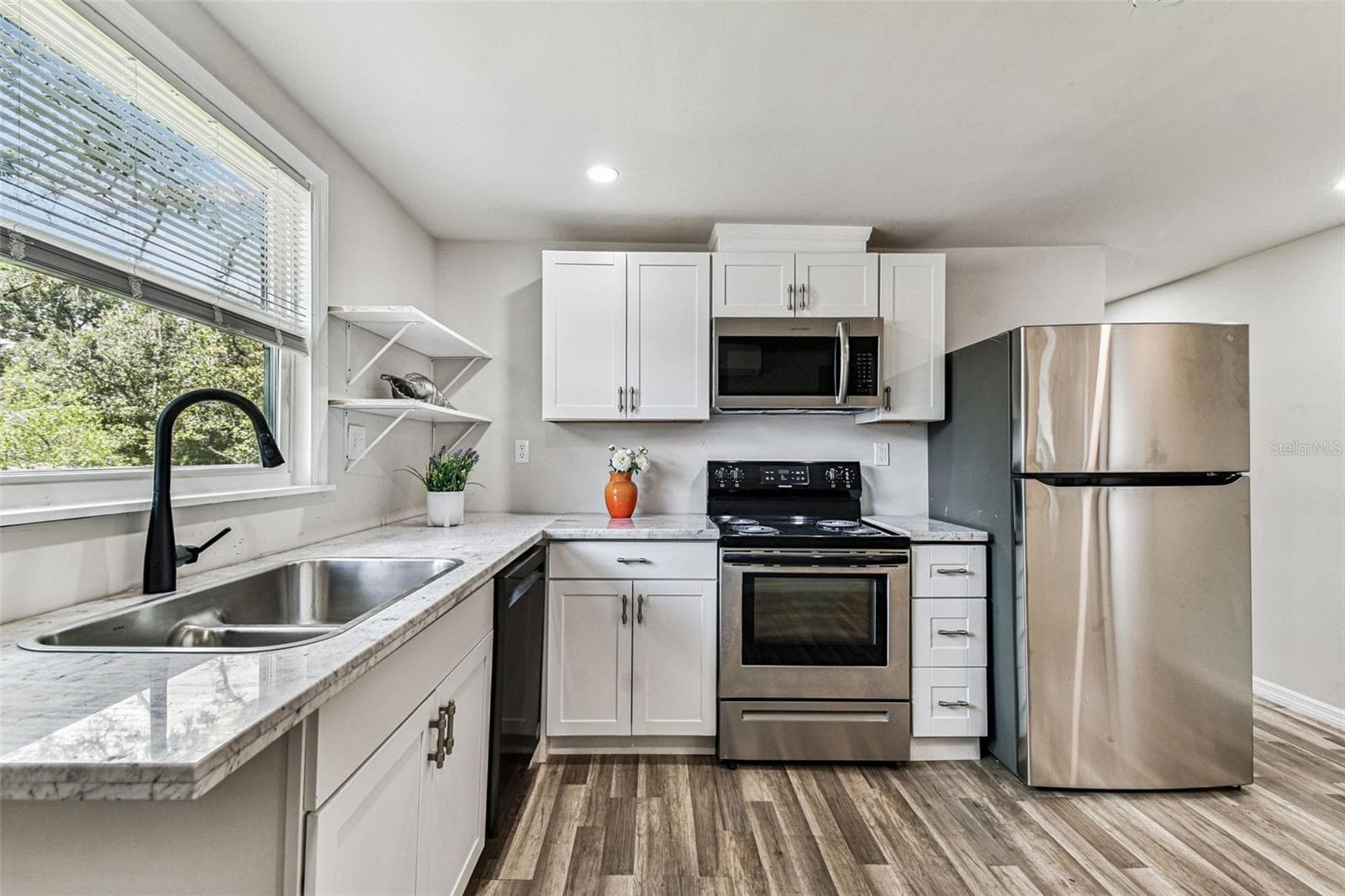1006 E 26th Ave #1 photo 5
