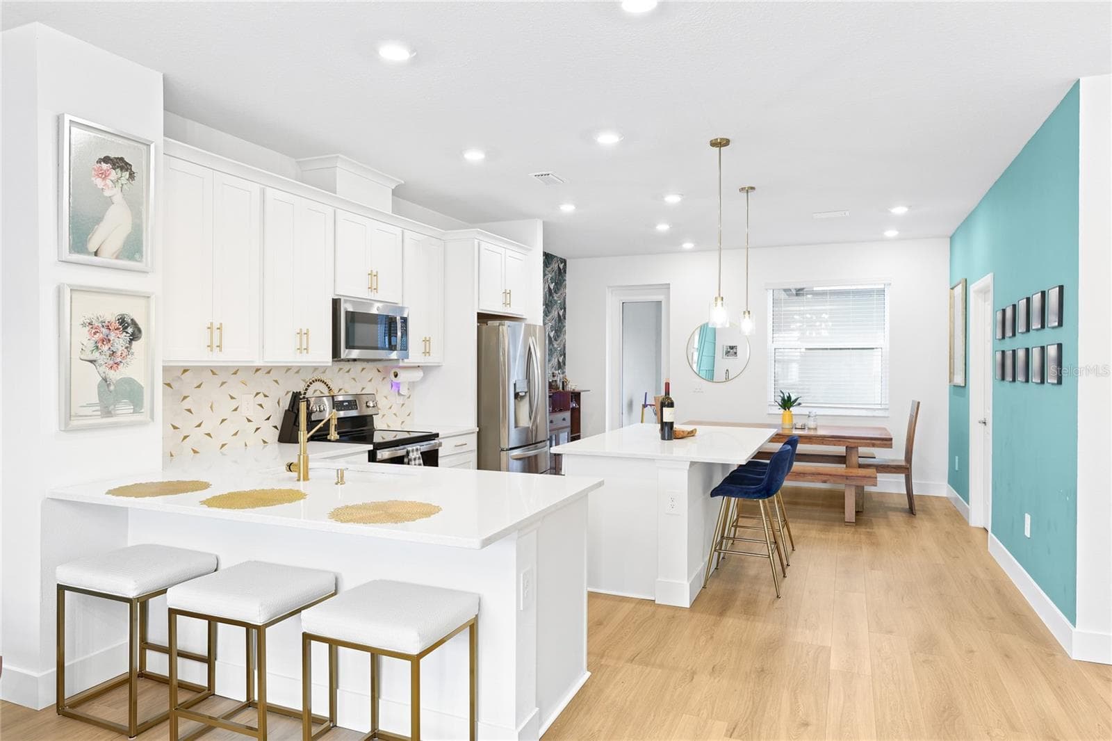 1808 Fender Ln photo 4