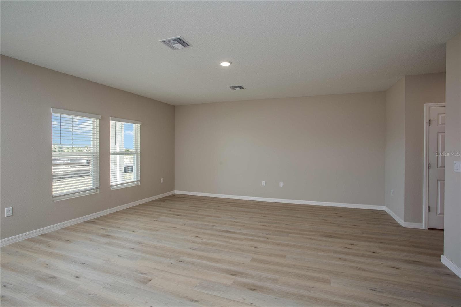 9062 Belleview Forest Pass photo 3