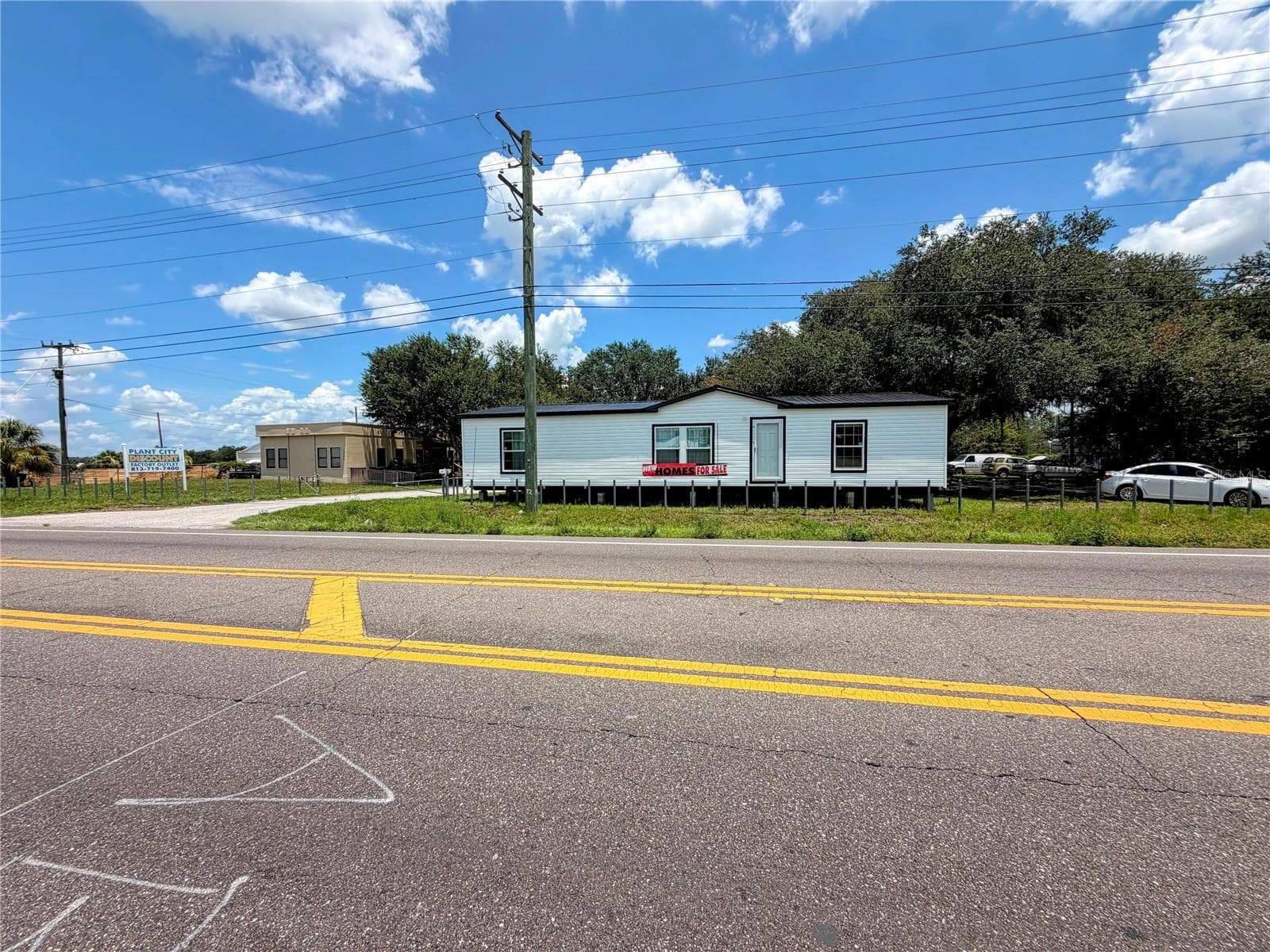 2290 E 92 Hwy photo 5