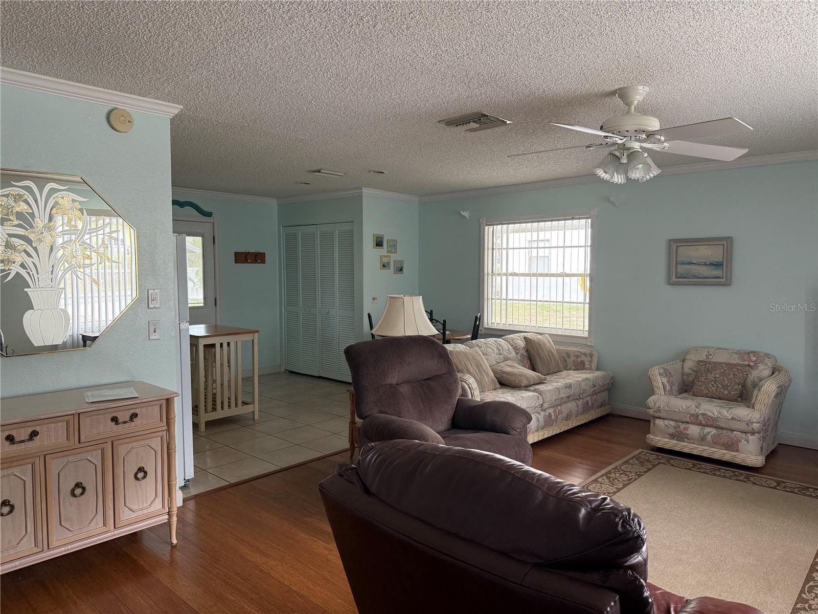 12131 Rockford St photo 4