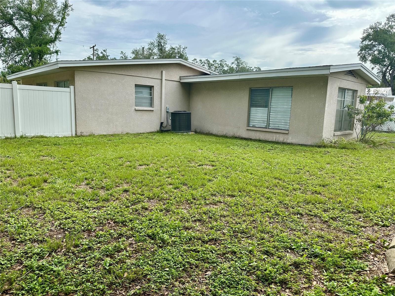 7507 Coral Vine Ln photo 4